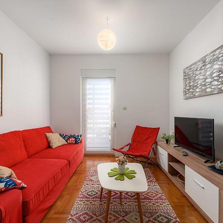 Apartment Ares 14 - Umag Center Екстер'єр фото